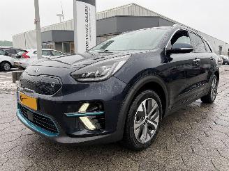 Unfallwagen Kia e-Niro ExecutiveLine 64 kWh 2019/12