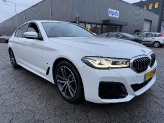 Avarii autoturisme BMW 5-serie 520i High Executive Edition 2021/1