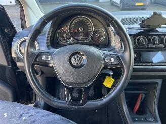 Volkswagen Up! 1.0 BMT move up! picture 15