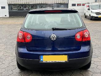 Volkswagen Golf 1.6 FSI Comfortline Business picture 5