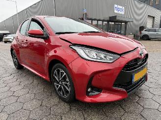 Toyota Yaris 1.5 Hybrid Dynamic picture 3