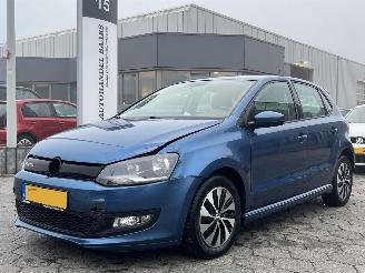 Damaged car Volkswagen Polo 1.0 BlueMotion Edition 2017/4