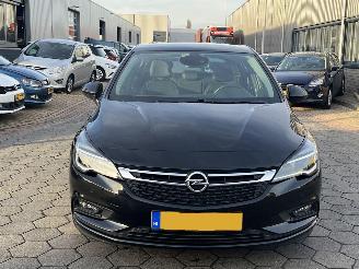 Opel Astra 1.0 Innovation picture 2