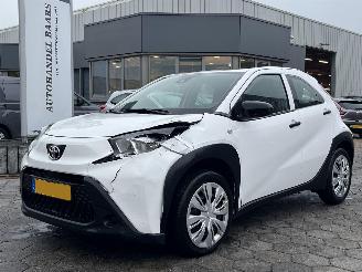 Schadeauto Toyota Aygo X 1.0 VVT-i MT 2023/7