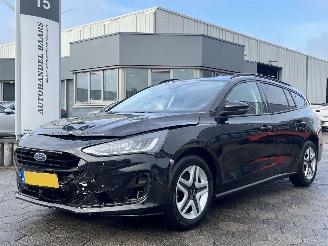 skadebil auto Ford Focus Wagon 1.0 EcoBoost Hybrid Connected 2022/5