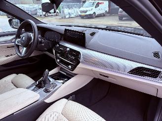 BMW 5-serie 530e iPerformance High Executive picture 13