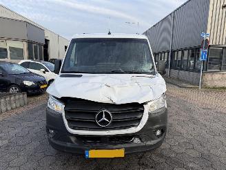 Mercedes Sprinter 314 2.2 CDI L2H2 DC EURO VI-D picture 2