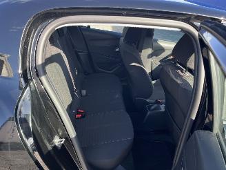 Peugeot 208 1.5 BlueHDi picture 13