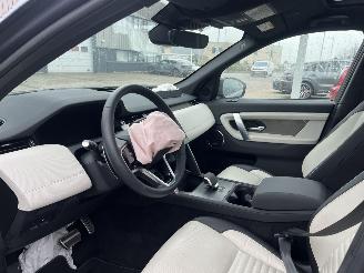 Land Rover Discovery Sport 1.5 P300e PHEV Dynamic HSE picture 16