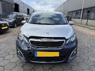 Peugeot 108 1.0 e-VTi Allure picture 2