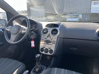 Opel Corsa 1.2-16V Essentia picture 12