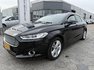 Schadeauto Ford Mondeo Wagon 1.5 Titanium 2015/3