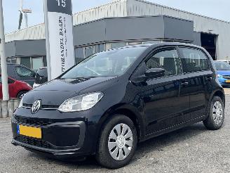 Auto incidentate Volkswagen Up! 1.0 2021/8