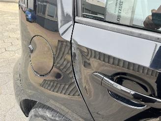 Volkswagen Up! 1.0 picture 12