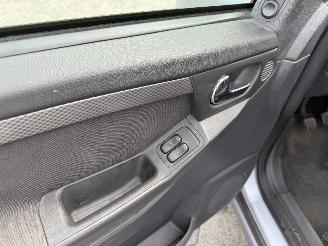 Opel Meriva 1.6-16V Executive picture 9