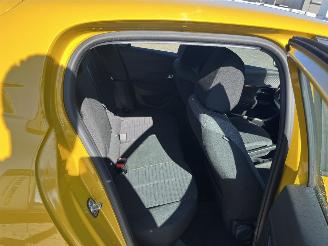 Peugeot 208 1.2 PureTech Active picture 13