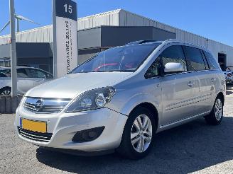 skadebil auto Opel Zafira 1.8 Cosmo 2011/7