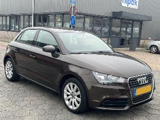 Audi A1 Sportback 1.2 TFSI Connect picture 3