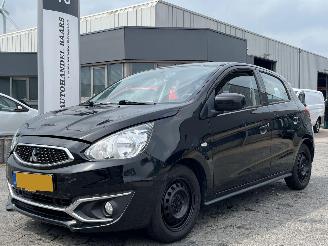 Damaged car Mitsubishi Space-star 1.0 Cool+ 2016/1