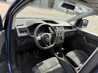 Volkswagen Caddy 1.6 TDI L1H1 Comfortline picture 21