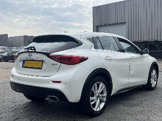 Infiniti Q30 1.6t Premium picture 4