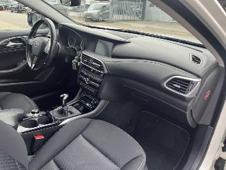 Infiniti Q30 1.6t Premium picture 10