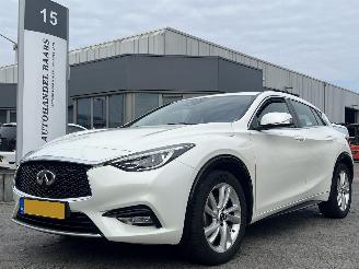 Avarii autoturisme Infiniti Q30 1.6t Premium 2016/3