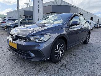 Vaurioauto  passenger cars Volkswagen Polo 1.0 TSI Life 2022/8