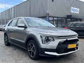Kia Niro 1.6 GDi Hybrid ComfortLine picture 3