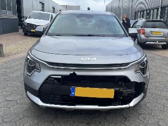 Kia Niro 1.6 GDi Hybrid ComfortLine picture 2