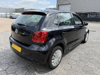 krockskadad bil auto Volkswagen Polo 1.4-16V Comfortline 2012/9