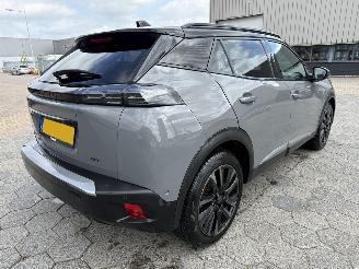 Peugeot e-2008 EV GT 54 kWh picture 4