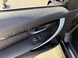 BMW 3-serie Touring 330i Centennial High Executive picture 10