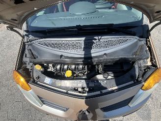 Renault Modus 1.4-16V Dynamique Comfort picture 7