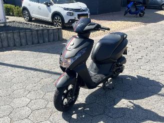 Peugeot  Kisbee picture 2