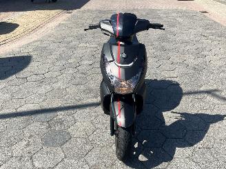 Peugeot  Kisbee picture 3