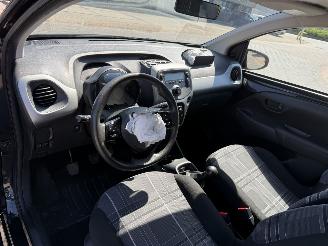 Peugeot 108 1.0 e-VTi Active picture 17