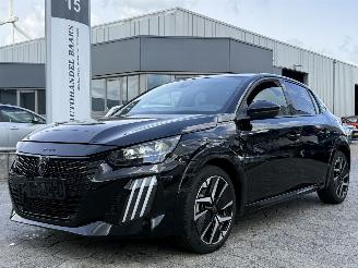 Coche accidentado Peugeot 208 GT Hybrid 100  GT AUTOMAAT 2024/1