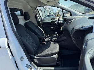 Ford Transit Courier Van 1.5 TDCI Trend picture 12