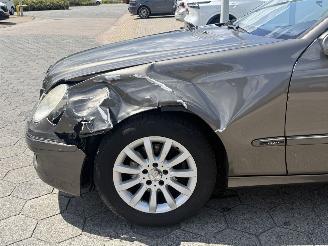 Mercedes E-klasse 200 K. 7 PERSOONS Avantgarde picture 9