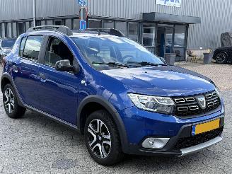 Dacia Sandero 1.0 TCe Stepway Serie Limitee 15th Anniv. picture 4
