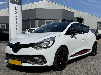 krockskadad bil auto Renault Clio 1.6 Turbo R.S. AUTOMAAT 200PK 2017/7