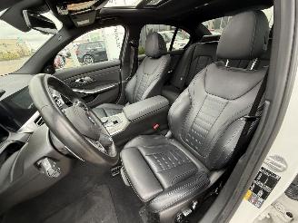BMW 3-serie 330e High Executive picture 17