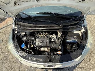 Hyundai I-10 1.1 Pure picture 8