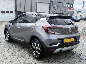 Renault Captur 1.3 TCe 140 Intens picture 6