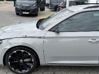 Skoda Superb Combi 1.4 TSI iV Business Edition picture 10