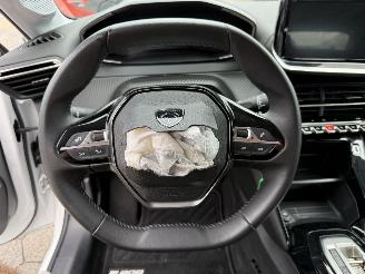 Peugeot e-208 EV Active 50 kWh picture 18