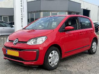 krockskadad bil auto Volkswagen Up! 1.0 BMT move up! 2017/7