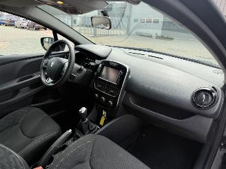 Renault Clio Estate 0.9 TCe Limited picture 13