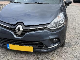 Renault Clio Estate 0.9 TCe Limited picture 2